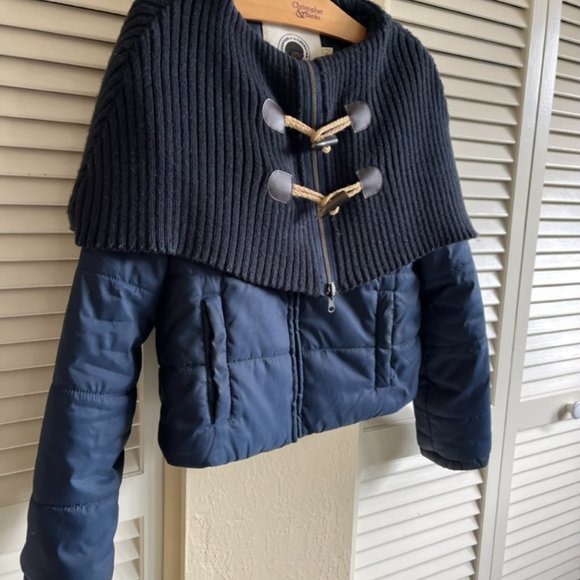 Women's Jacket - Picture 2 of 6